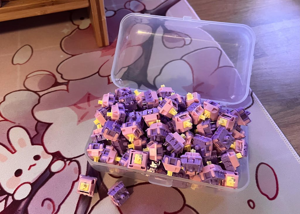 C³ EQUALZ X TKC Banana Split Macho Linear Switches Thock King