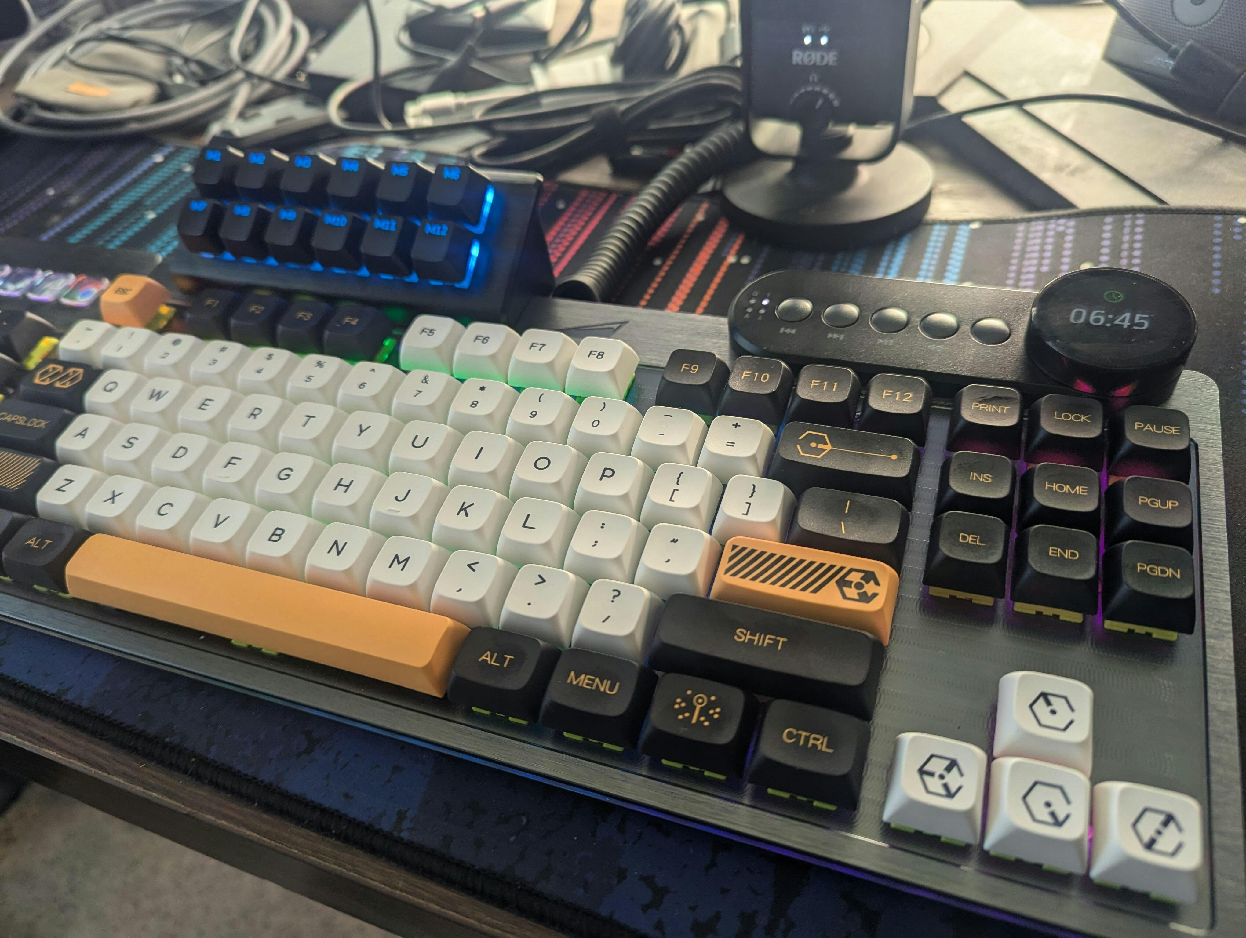 Toxic PBT Cherry MX Keycap Set (131 pc) – Thock King