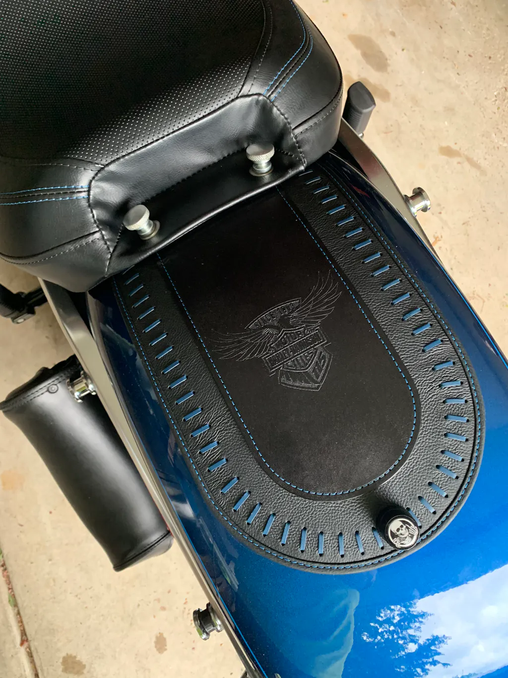 Tank Bib - Softail Deluxe/Heritage 2018+ – Three Mutts Custom Leather