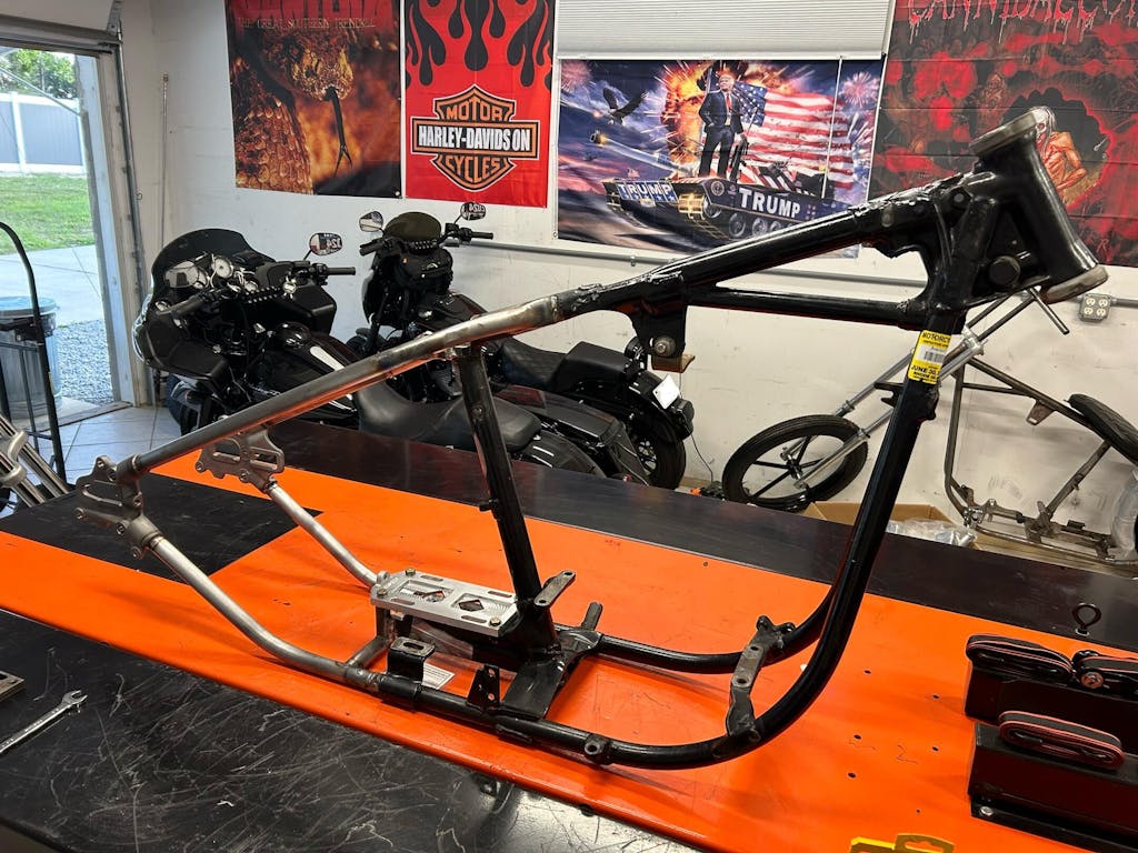 Panhead / Shovelhead WeldOn Hardtail With Cast Axle Plates — Throttle