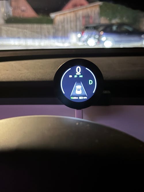 Model 3 & Y Highland Wireless Dashboard With Magnetic Fast Charging Phone Holder
