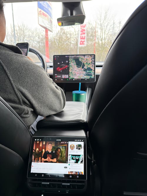 Model 3 & Y 8.66-inch Rear Entertainment LCD Display H86 Back Screen