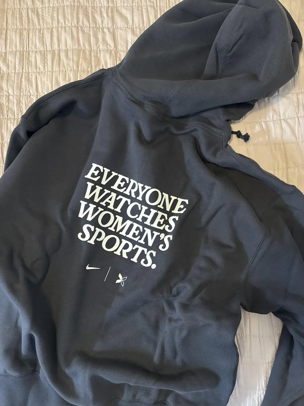 Everyone Watches Women's Sports™ Black Hoodie – Togethxr