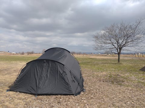 テンビ シェルター ／ブラック