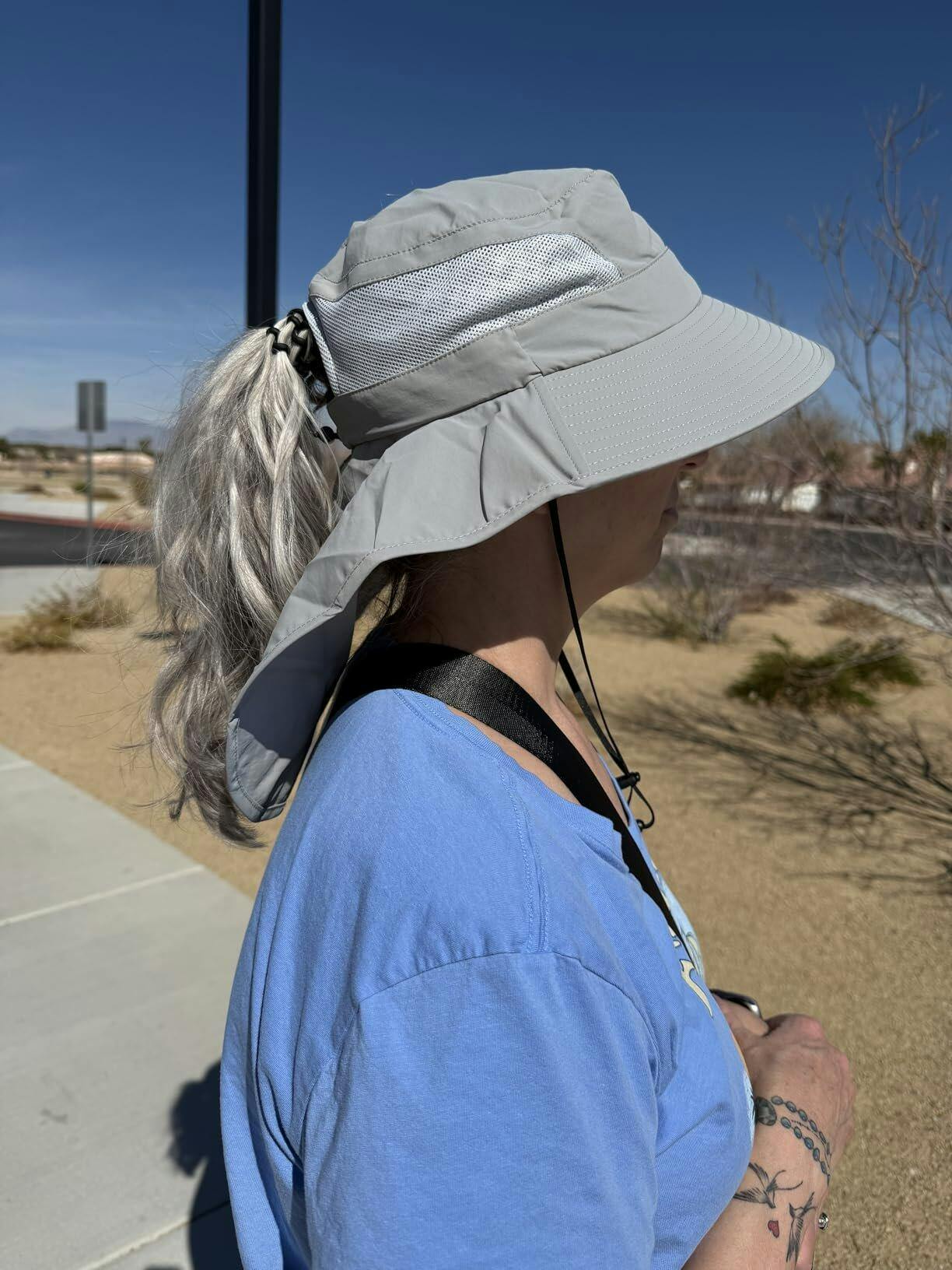 Emma Women's Waterproof Ponytail Sun Hat – TOP-EX