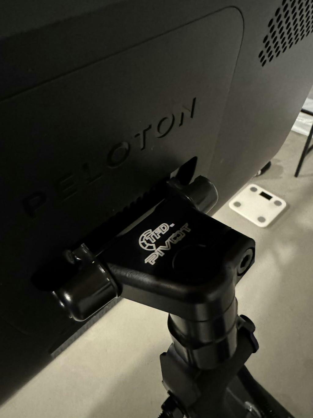 Optimize Your Pivot Peloton Workouts With Our Screen Adjuster