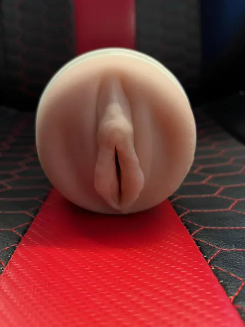 Fleshlight Girls Bonnie Blue 1K Lady Pussy & Zero Miles Butt SuperSkin Stroker | Pocket Masturbator