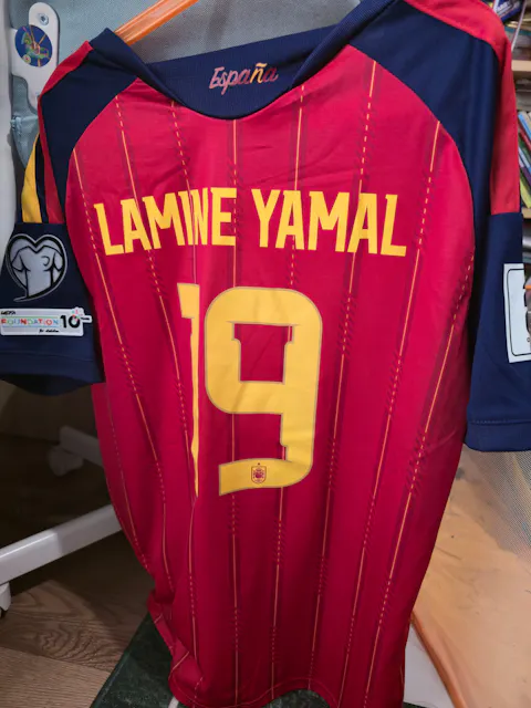 Dziecięcy Zestaw Domowa Spain (Koszulka+Spodenki) World Cup 2026