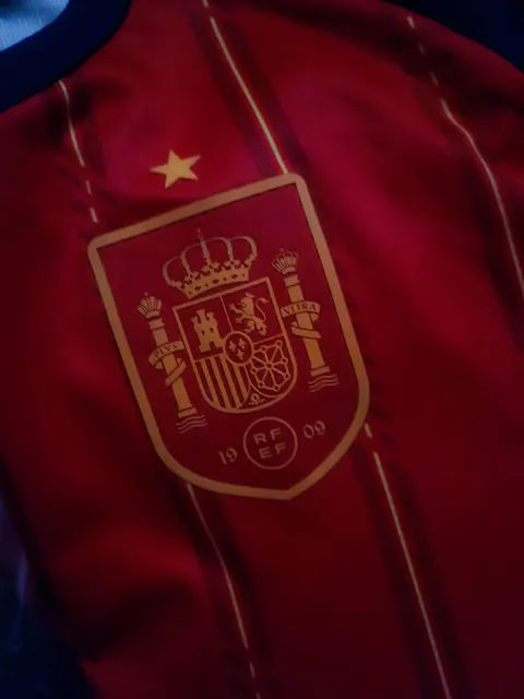 Dziecięcy Zestaw Domowa Spain (Koszulka+Spodenki) World Cup 2026