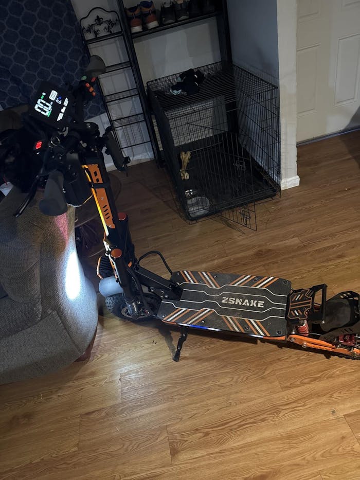 ZSNAKE Z39 --- Good Dual Motor Fat Tire Electric Scooter, Pro-Level Dominator for All Terrain