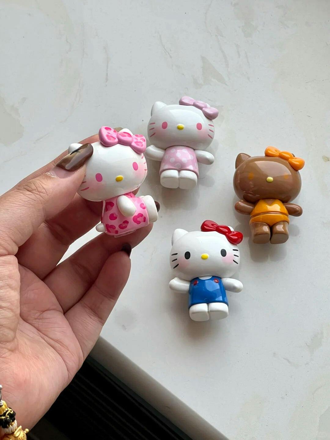 サンリオ ハローキティ サマーレインボーキャンディミニフィギュア