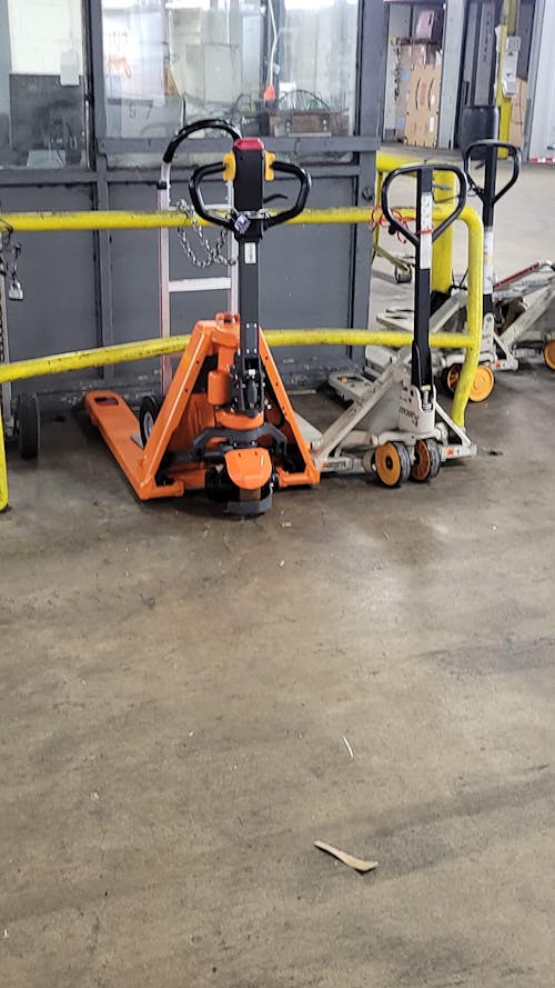 Electric Pallet Jack 3300 lb Capacity with 48"L x 27"W Forks Lithium Battery