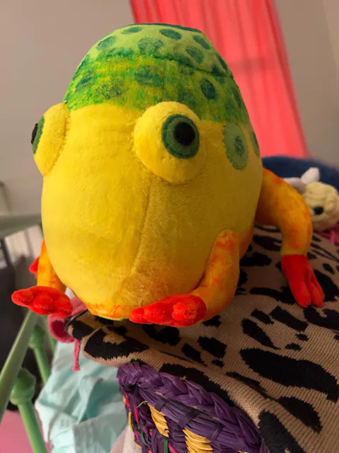 The Yellow Wollyhop from Pikmin Plush Toy height 7,8” (20 cm) Wog Sauteur Sapo gigante Cururrã Ranuca idropica マロガエル 동글개구리