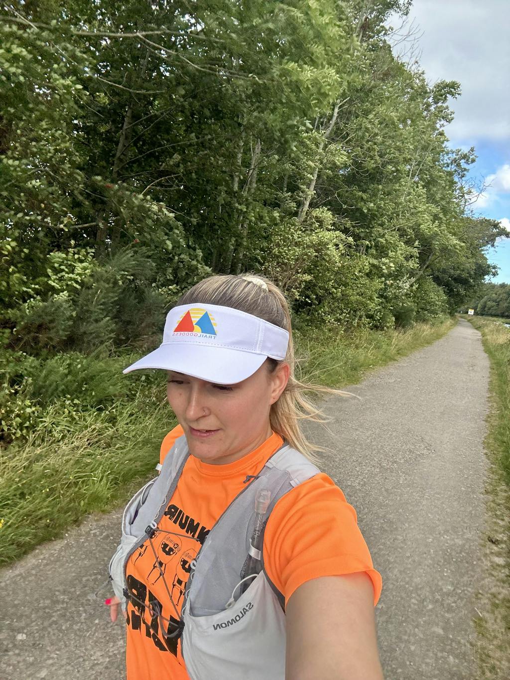 Trail Goddess White Performance Visor