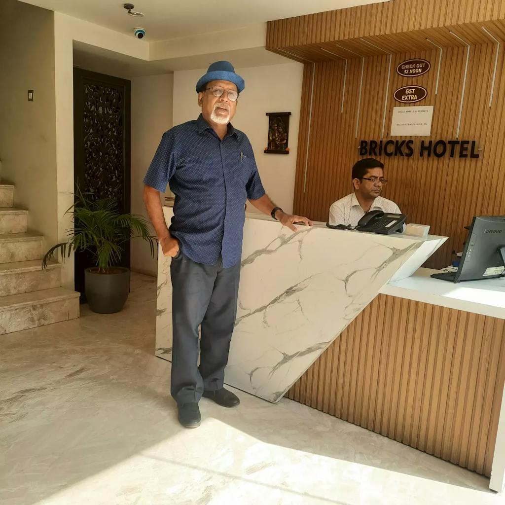 St Pauls Cathedral by Vintage London