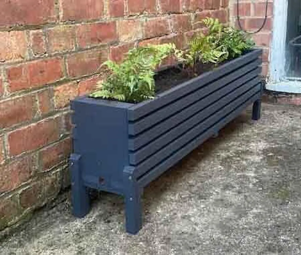 Hastings Wooden Raised Planter