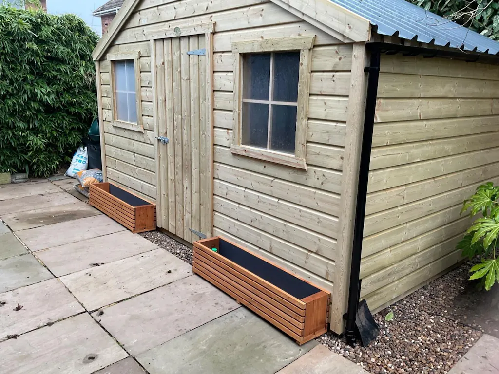 The Sussex Planter Outdoor Wooden Raised Bed