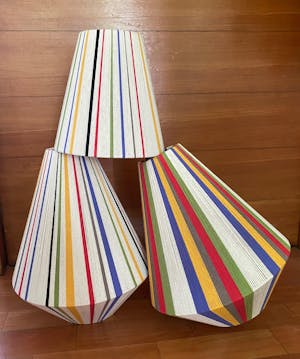 Armazón de lámpara bicono