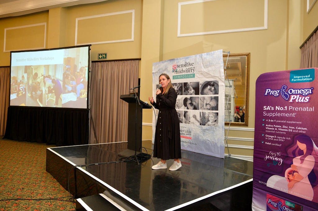 Erica Leather Sneaker In Beige