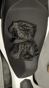 MJMOTO Retro Leather Half Finger Motorcycle Gloves – Touchscreen & Hard Shell Protection
