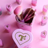 Heart Brush Holder - Trixie Cosmetics