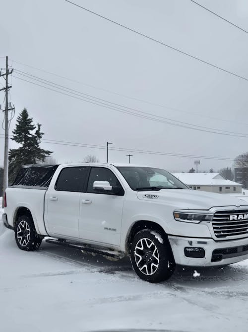 Fas-Top Solo Soft Truck Topper For 2019-2026 RAM 1500 5'7" Bed