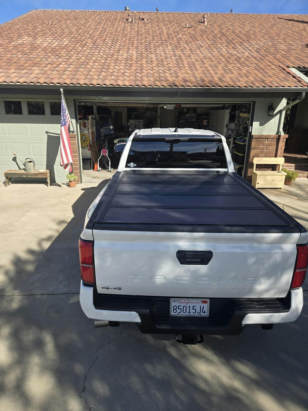 BAKFlip MX4 Hard Folding Tonneau Cover For 2024-2026 Toyota Tacoma 6'2" Bed - 448447
