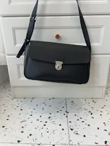 Kita - Lock Flap Crossbody Buckle Bag