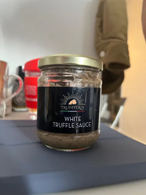 White truffle sauce