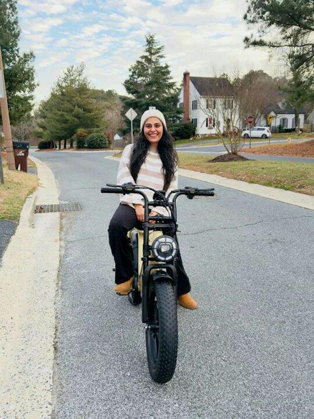 TST® R7 Moped Style 1500W Full Suspension Electric Cargo Bike | 2026 New Model