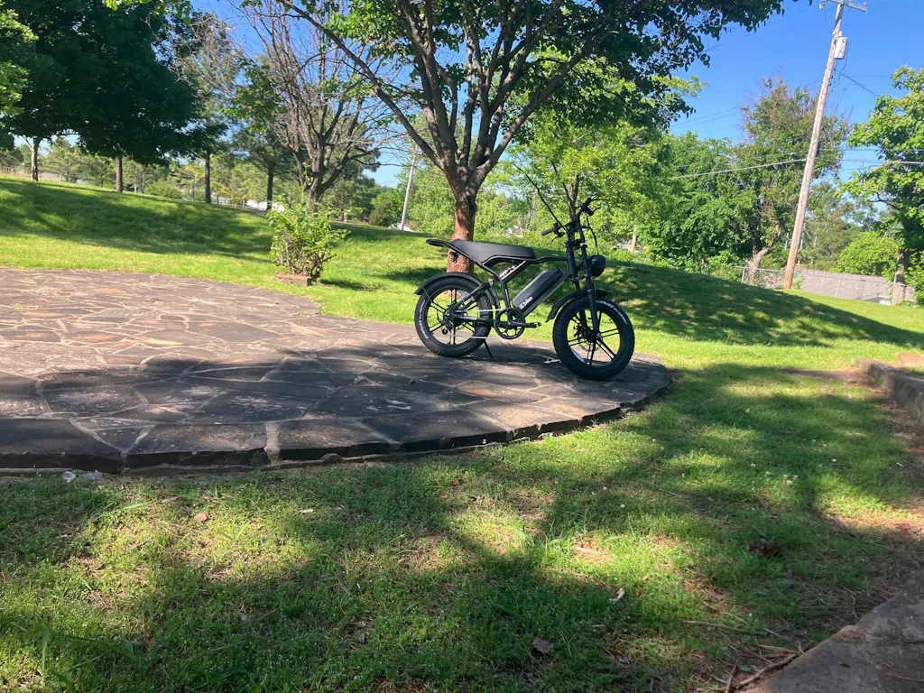 TST® R002 20'' 1500W Full Suspension Moped-style Electric Bike