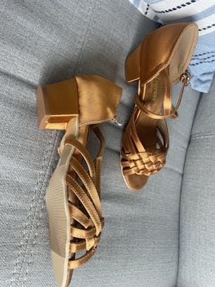 Suntan Ballroom Dance Shoes Latin Salsa Dancing Shoes Low Cuban Heels