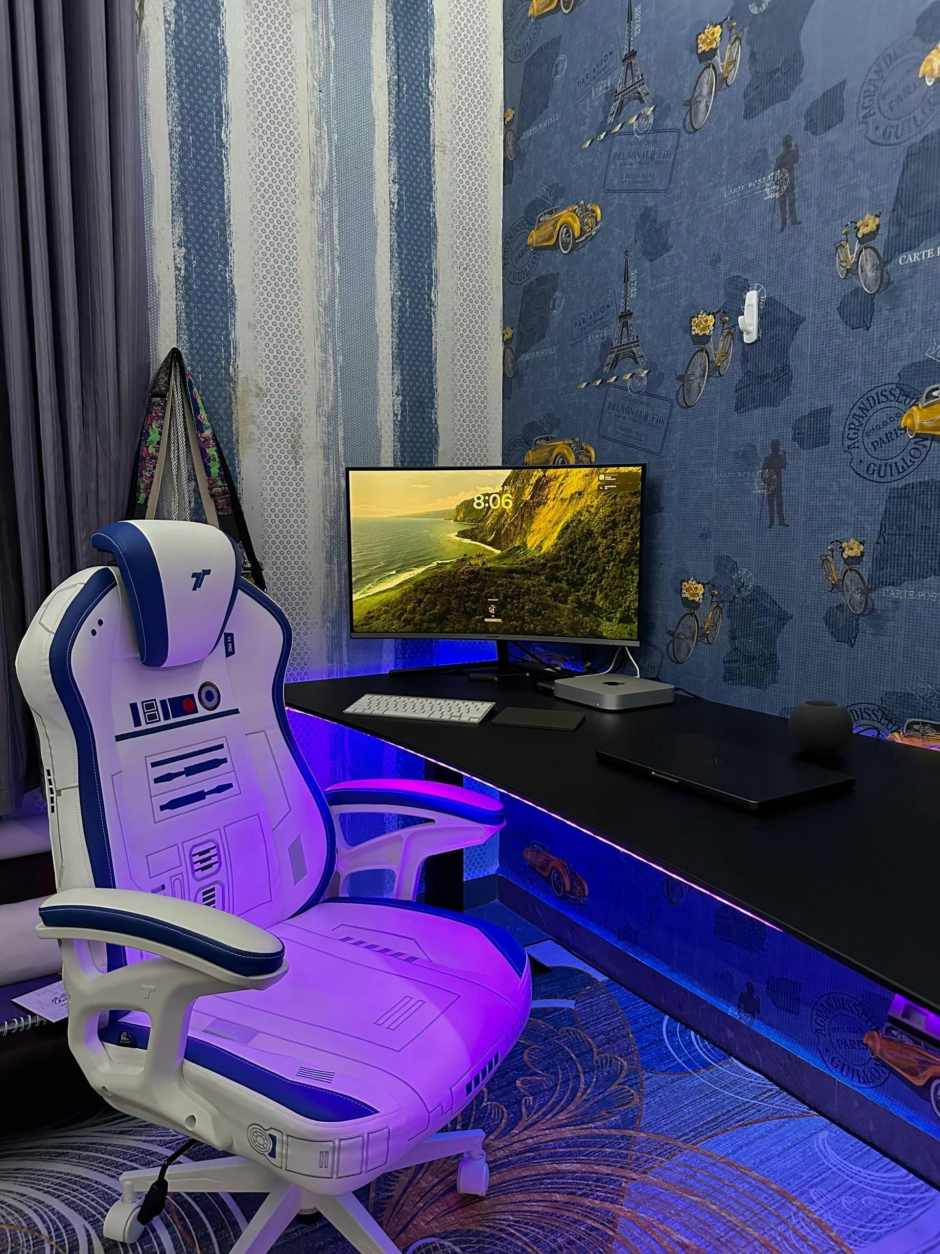 TTRacing Duo V4 Pro Gaming Chair - R2-D2 Edition – TTRacing Australia