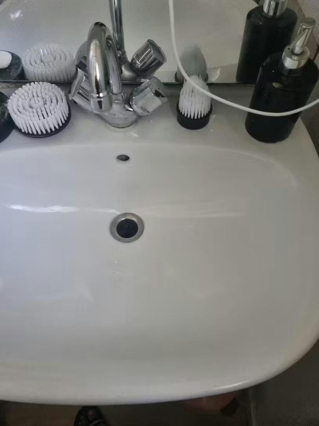 The Electric Cleaning Brush™