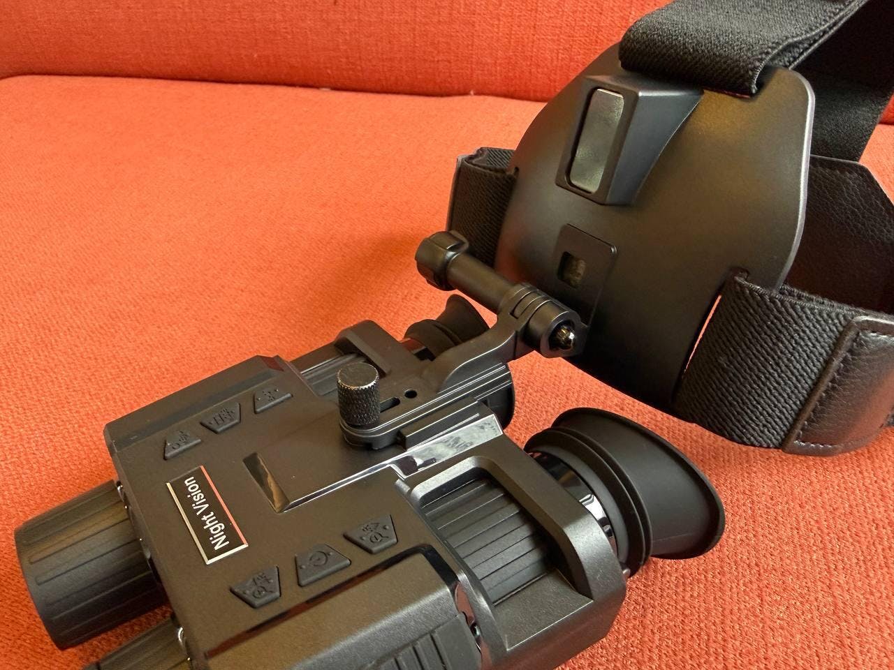 TUTT 4K FHD Night Vision Goggles NV8000 Helmet Mounted 8X Digital Zoom