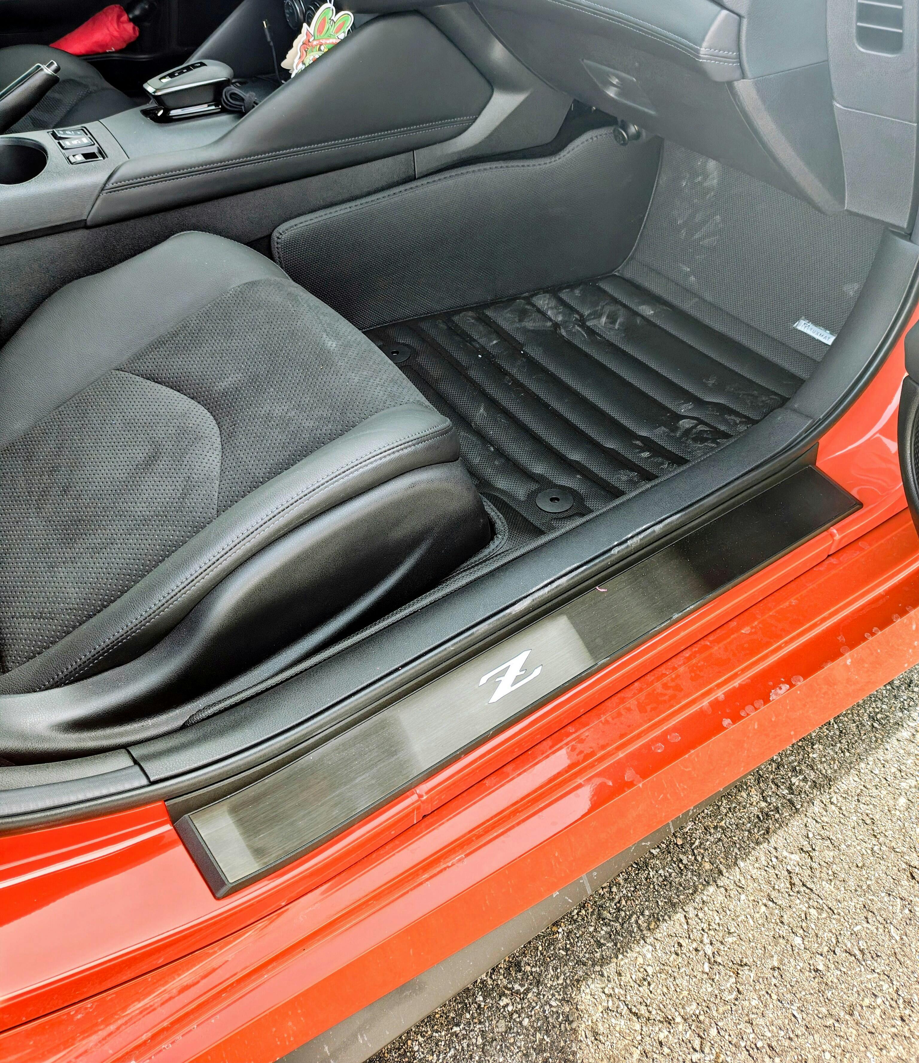 2023-2026 Nissan Z Custom-Fit Mats – TuxMat.com