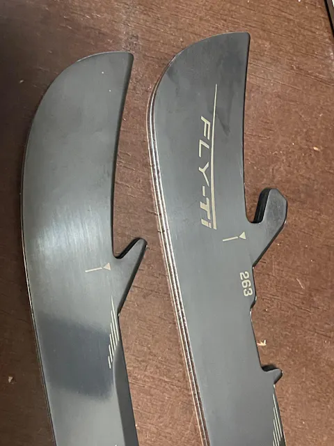 Bauer Fly-Ti Runners