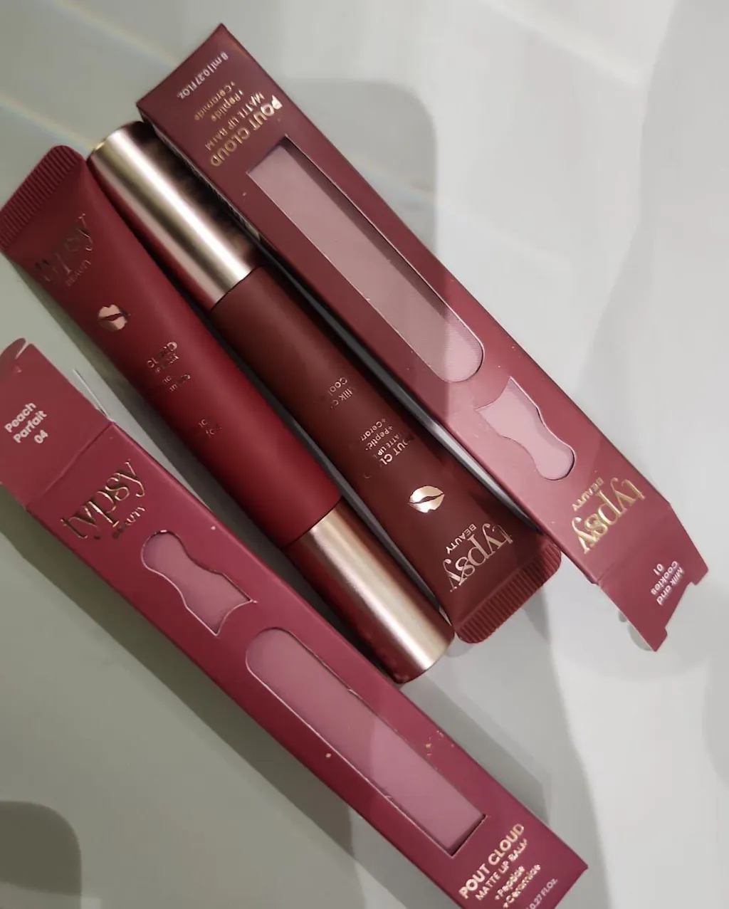 Pout Cloud Duo