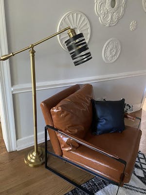 Arlise- Mid Century Modern Leather Upholstered Accent Armchair for Lounge Room, Office or Home