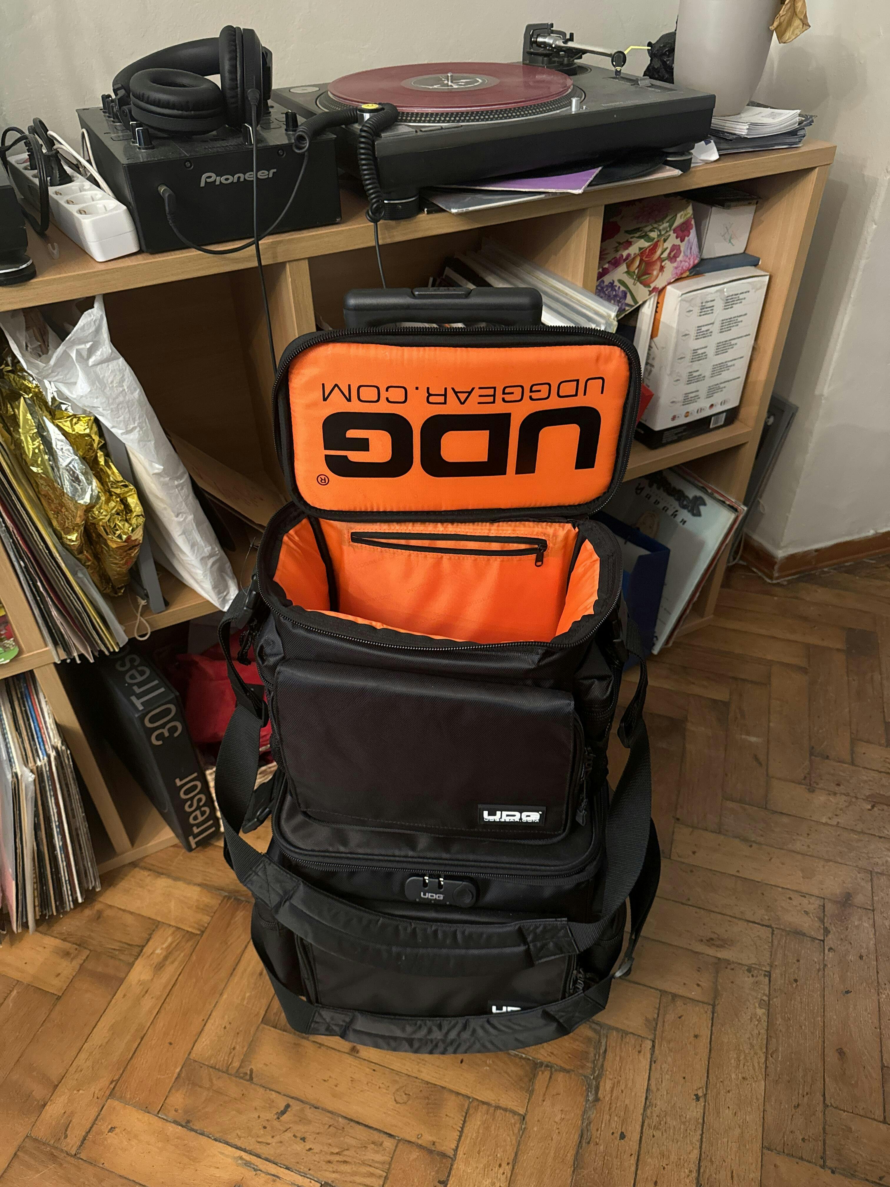 UDG Ultimate SlingBag Trolley Set DeLuxe MK2 – UDG GEAR