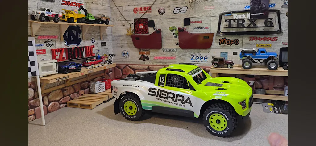 UDIRC SIERRA UD1203PRO 1/12 4WD Brushless RC Truck, 80KM/H High-Speed Off-Road Short Course Car with Gyro Stabilization (Battery & Charger Not Included)