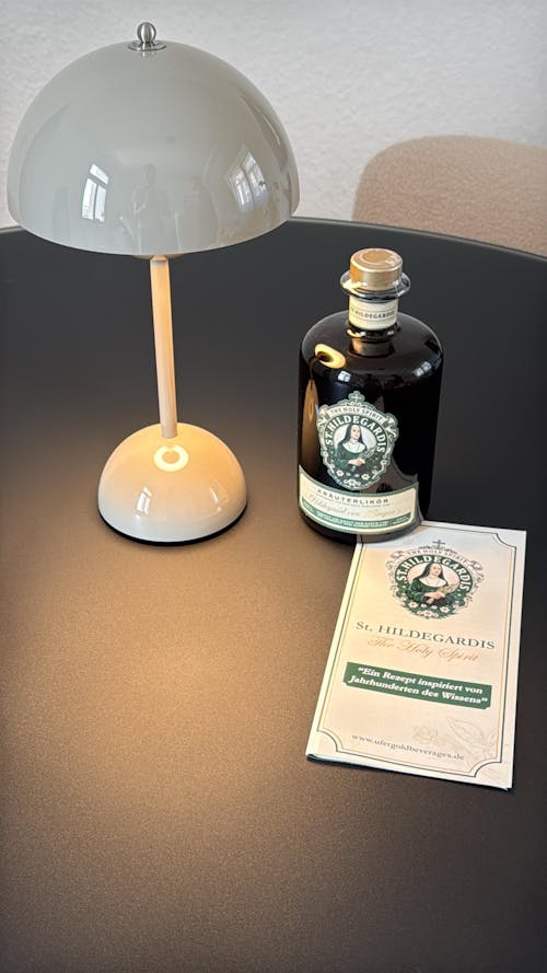 St. Hildegardis Kräuterlikör - The Holy Spirit