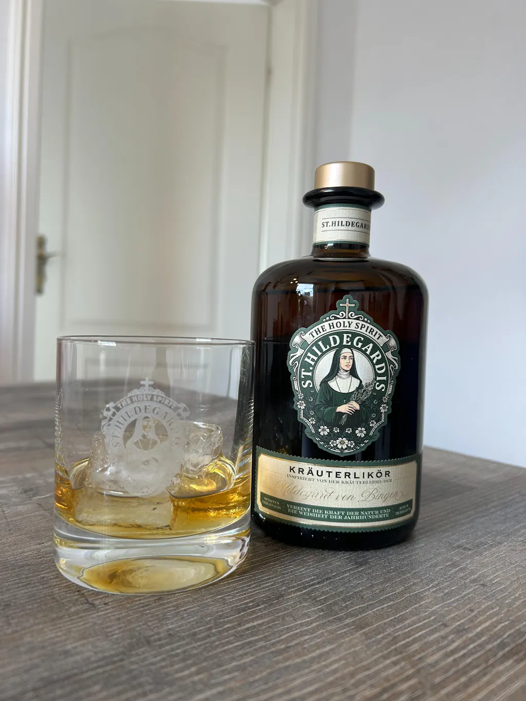 St. Hildegardis Kräuterlikör - The Holy Spirit
