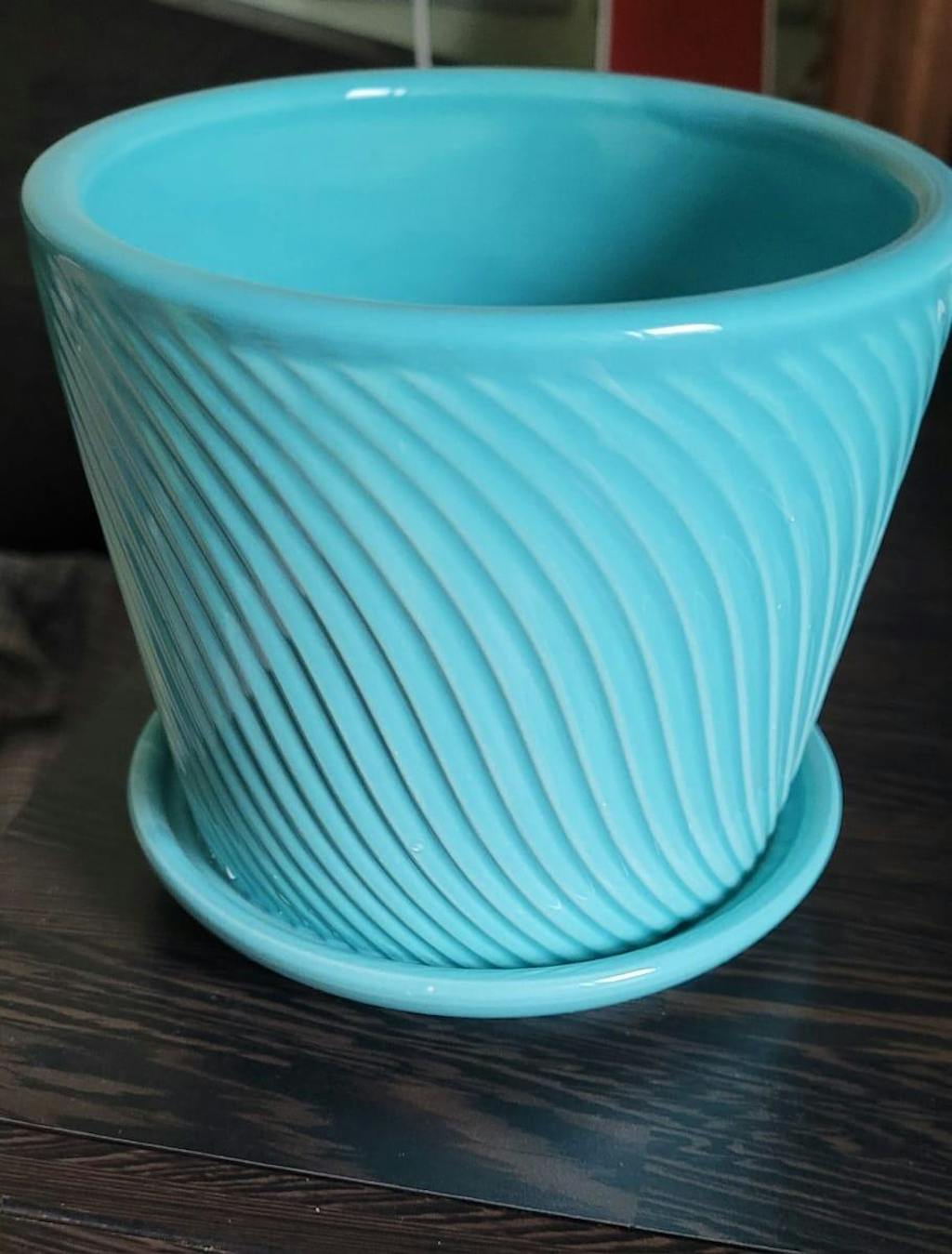 Spiro Ceramic Pot
