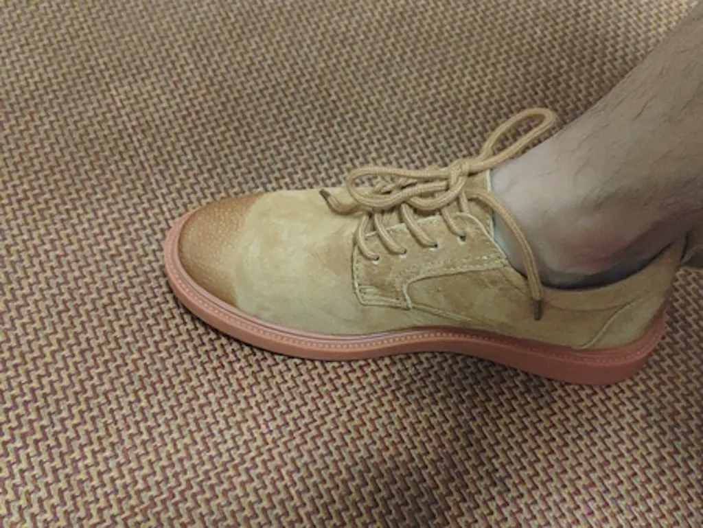 Soft Outsole Men Fashion Leather Shoes