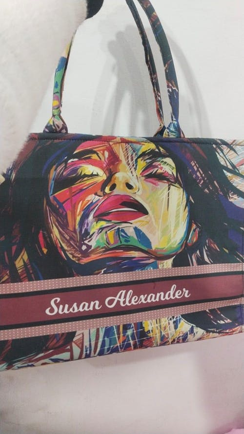 Beautiful Girl Printed Box Tote Bag