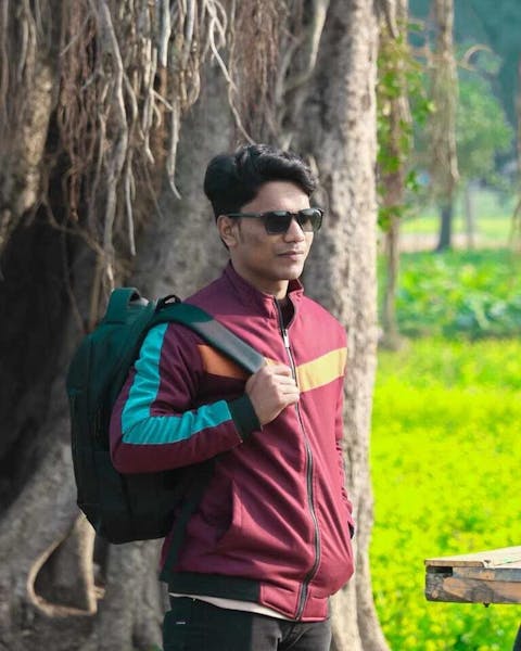 DGI-500 Maroon High-Neck Winter Jacket
