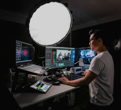 UNIQ Standing Desk (Custom)