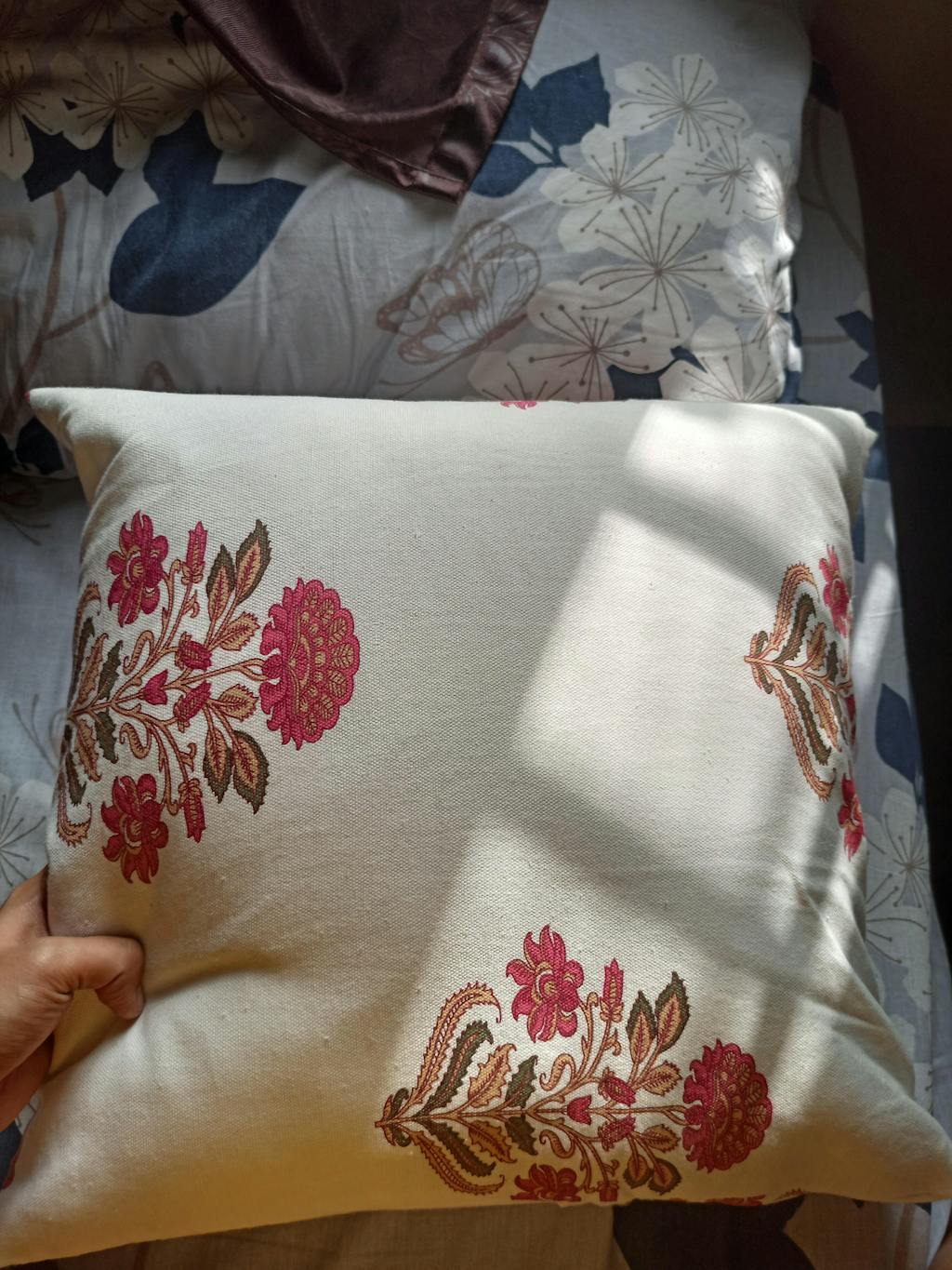 Free Gift -Set of 3 Assorted Cotton Cushion Cover