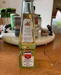 White Truffle Oil 8U.S.Fl.oz (250 ml)
